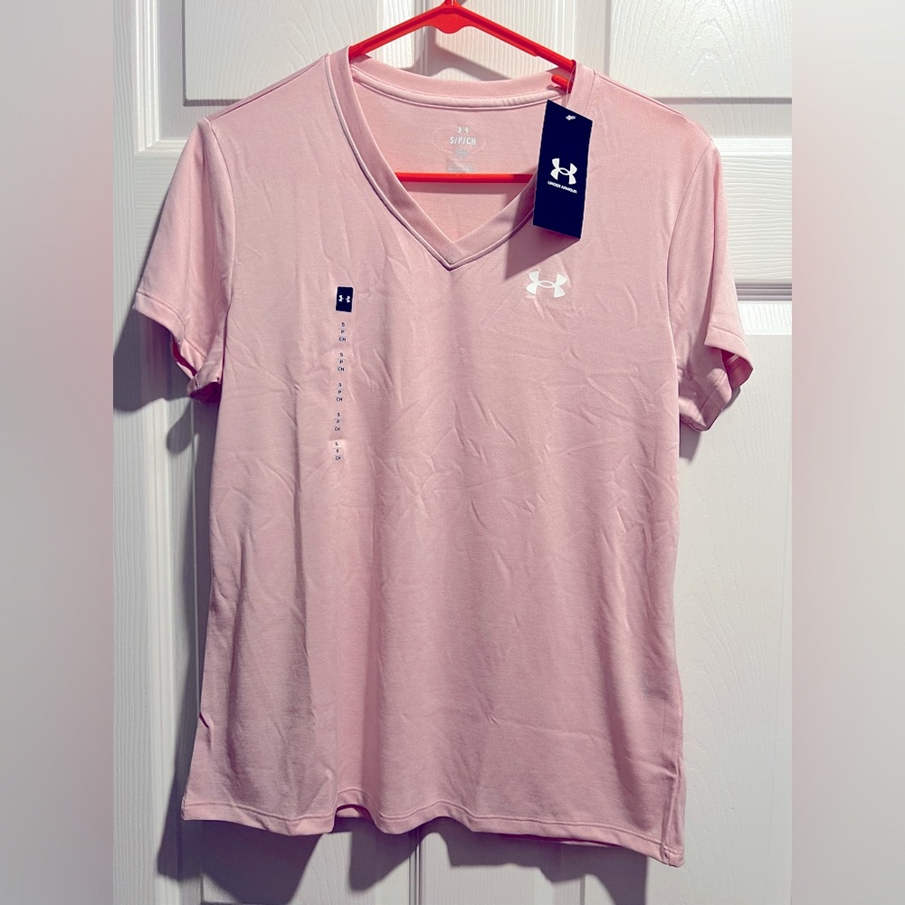 Under Armour Women's Light Pink V-Neck Tee